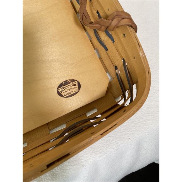 Vintage Peterboro Basket Company w/ Leather Handles- EUC - Picture 2 of 12